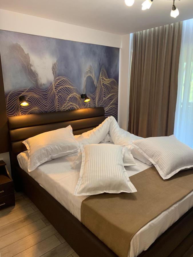 Doftana Apartaments Teşila エクステリア 写真