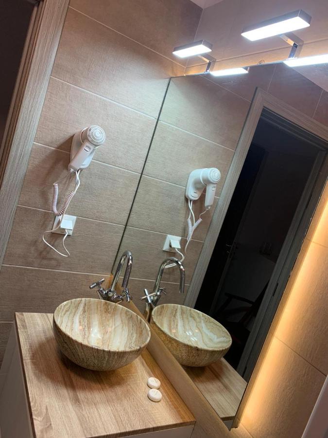 Doftana Apartaments Teşila エクステリア 写真