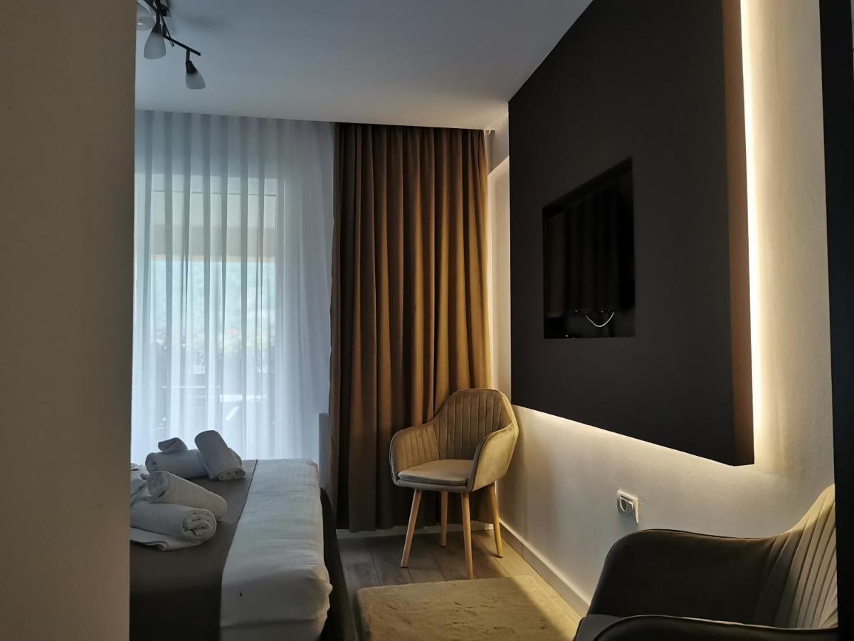 Doftana Apartaments Teşila エクステリア 写真