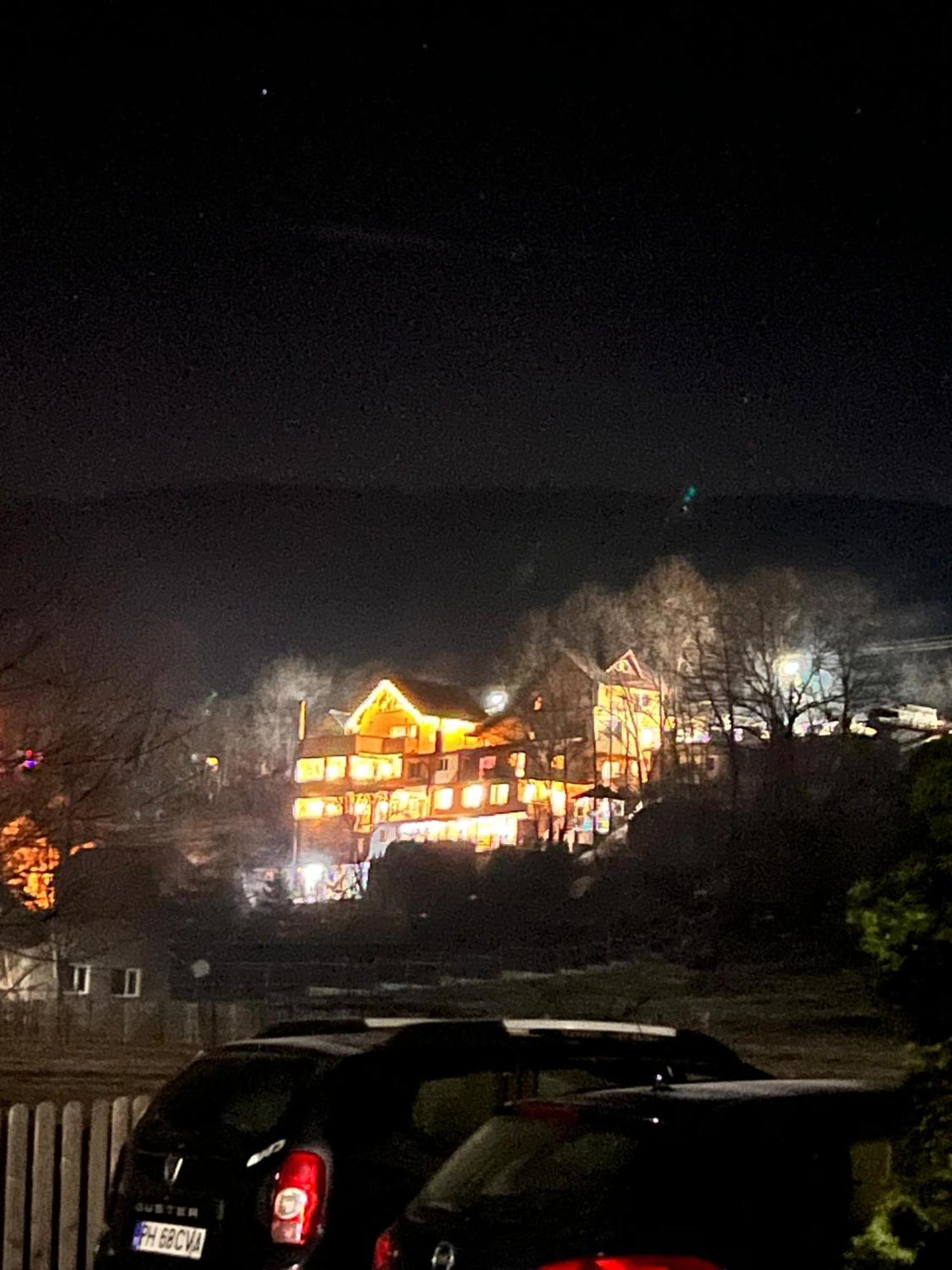 Doftana Apartaments Teşila エクステリア 写真
